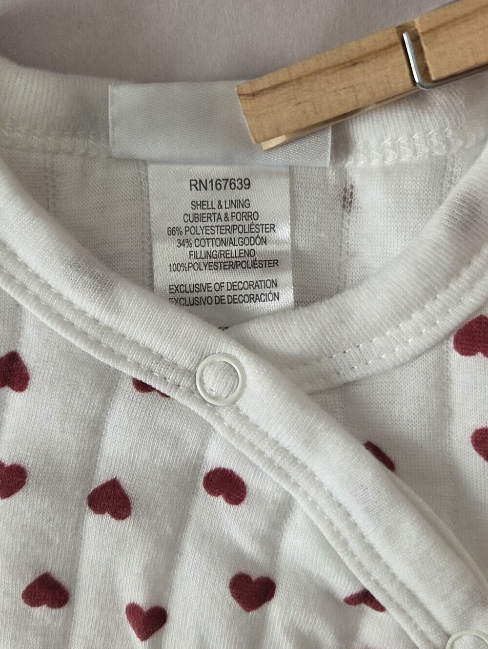 Nicole Miller New York Baby Girl Onsie with Red Heart Print and Bows 6-9 Months - Picture 4 of 4